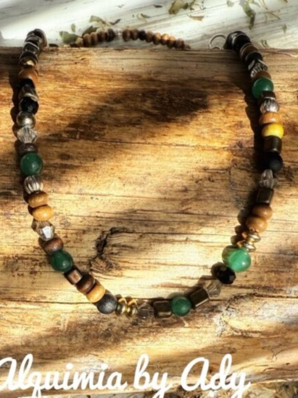 BEADED +  Black  onyx + Untreated emerald + Wood short Necklace    BOHO